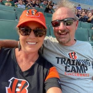 Meet your Posher, Jamie